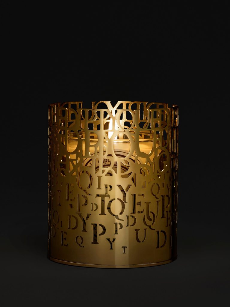 Alphabet candle holder - For classic candles