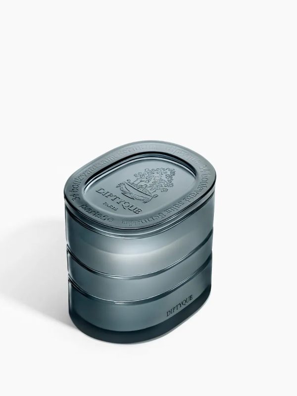 Nymphées Merveilles (Nymphaeum of Wonders) - Signature Candle